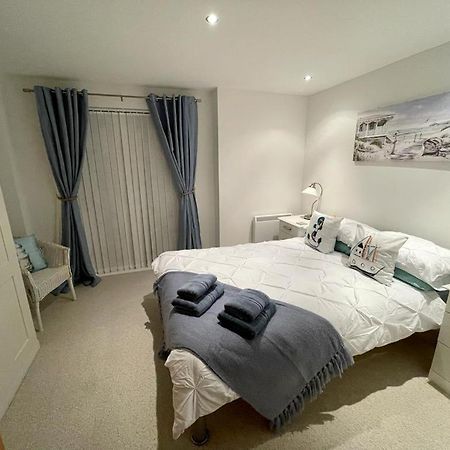 Sea View Apartment At The Beach! لينيلي المظهر الخارجي الصورة