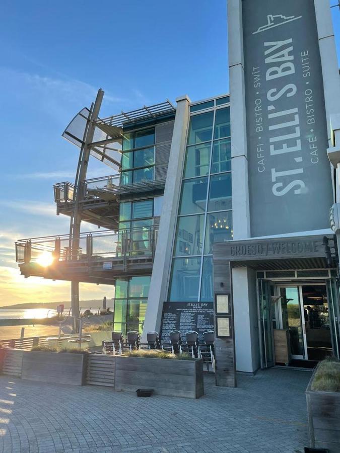 Sea View Apartment At The Beach! لينيلي المظهر الخارجي الصورة